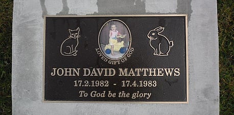 Children's memorial 10