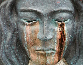 Learning to Lament