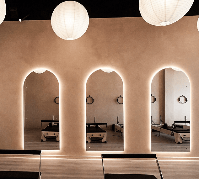 Form Pilates space with audiovisual supplied and installed by Smarta.