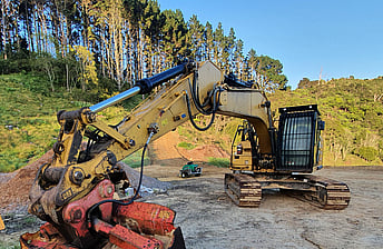 Cat 323f excavator for sale