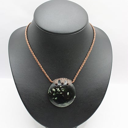  Genuine Hand Carved NZ Greenstone Pounamu Kopae Disc Pendant