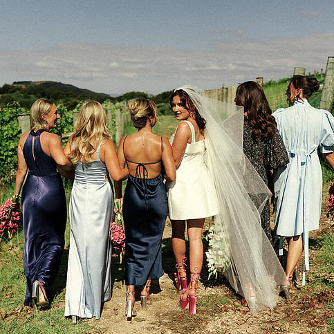 Waiheke wedding at Batch Winery