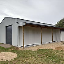 Horse Stable, Stable, Equine buildings, Barns, Horse Barns, stables Waikato, farm buildings, farm buildings waikato, sheds, sheds cambridge, sheds waikato, horse shelters, barn doors, waikato builders.horse barn