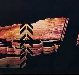 Contemporary Maori art - Terraces of Myth
