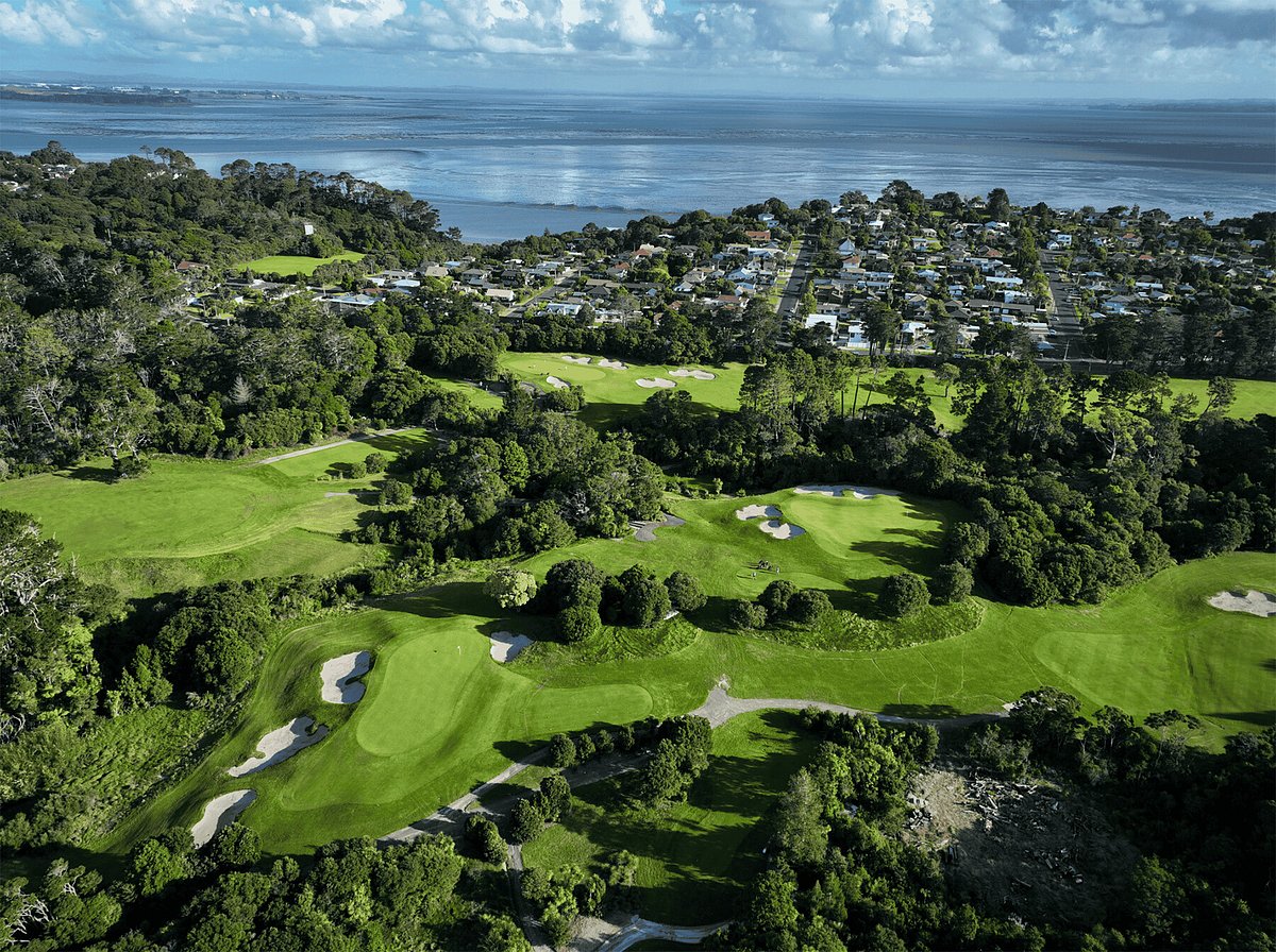  Titirangi Golf Course 