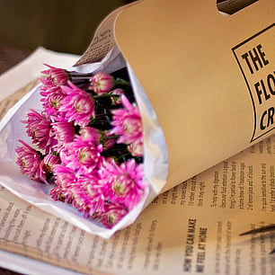 Flower Crate flower carrier packaging design