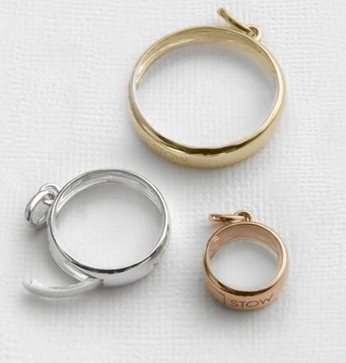 Stow Lockets 