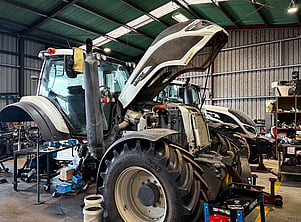 PARTS & SERVICE