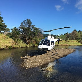 helicopter lifting