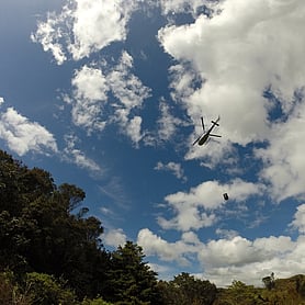 helicopter lifting