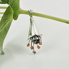 Bumble bee pendant