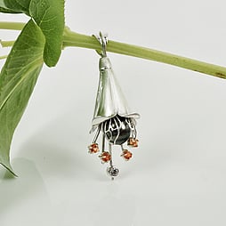 Bumble bee pendant