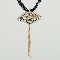 Pearl pendant 