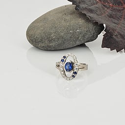 White gold, blue sapphires and diamond ring
