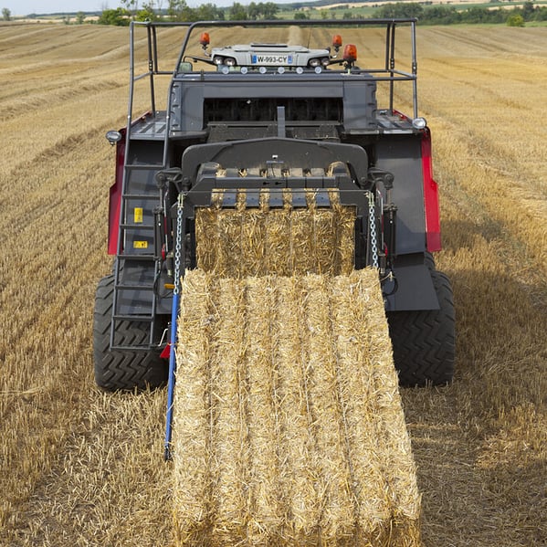 Massey Ferguson 2200 Baler