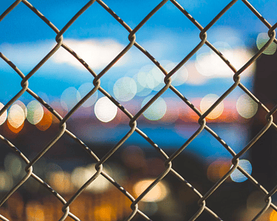 Wellington Temporary Fence Hire & Sales. Price & Service Guarantee.  Commercial + Residential + Special Event Fencing Solutions.  Swimming Pool + Dog run temporary or semi-permanent fencing.