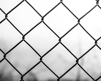 Wellington Temporary Fence Hire & Sales. Price & Service Guarantee.  Commercial + Residential + Special Event Fencing Solutions.  Swimming Pool + Dog run temporary or semi-permanent fencing.