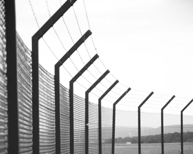 Wellington Temporary Fence Hire & Sales. Price & Service Guarantee.  Commercial + Residential + Special Event Fencing Solutions.  Swimming Pool + Dog run temporary or semi-permanent fencing.