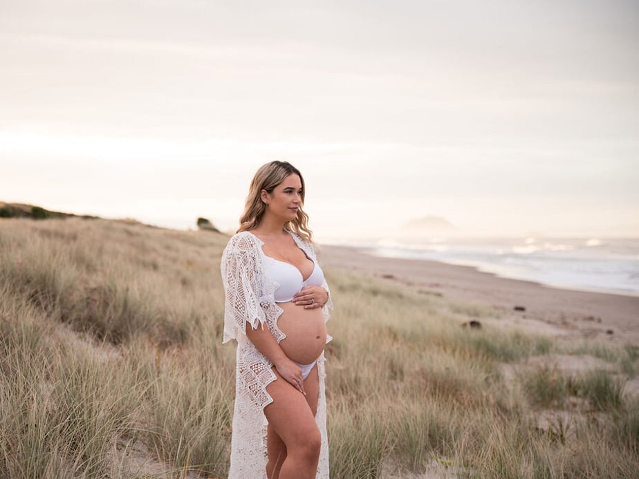 Tauranga Maternity Photographer.  Papamoa Maternity Photography.  Pregnancy Photos.