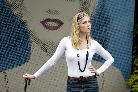 Long necklace of pearls and onyx