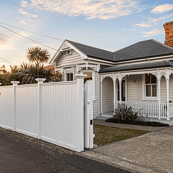 Ponsonby Villa exterior painting by Wall Treats Master Painters Auckland