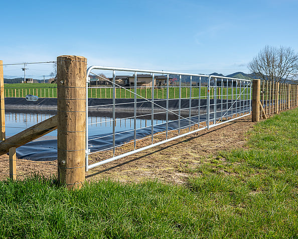 Rural farm fencing done by Habraken Fencing, Auckland and Waikato.