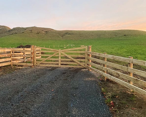 Lifestyle fencing completed by Habraken Fencing Ltd. Auckland and Waikato.
