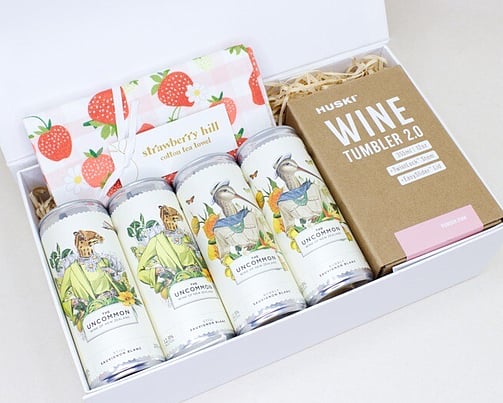 NZ WINE CANS, TUMBLER AND TEATOWEL