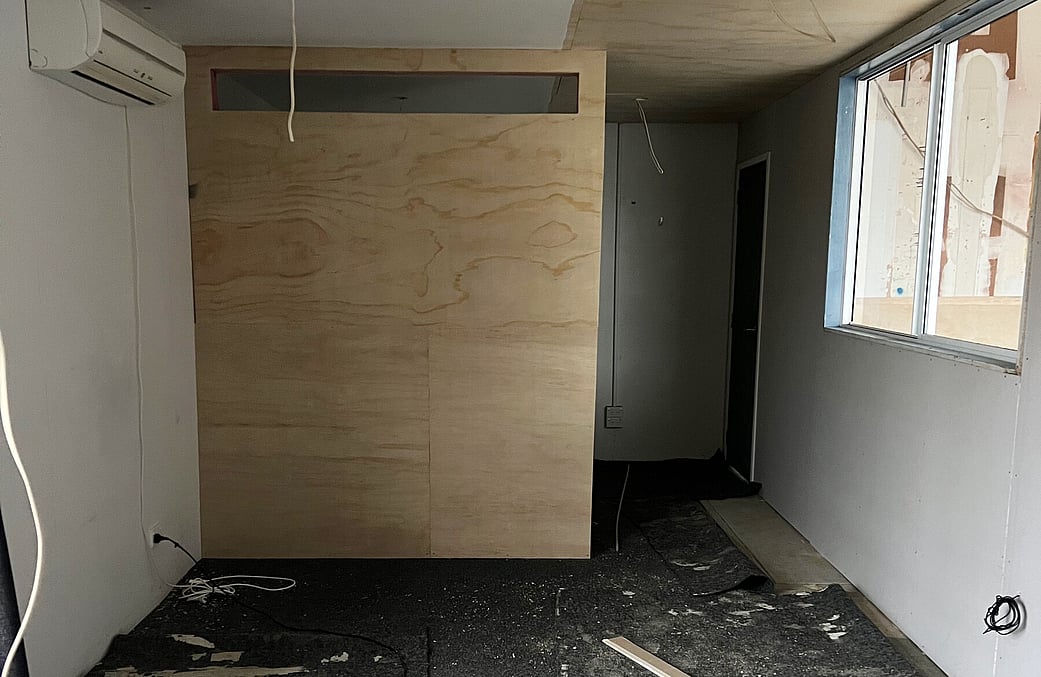 Kihikihi Garage team start their renovations on the Cambridge Road building in Te Awamutu