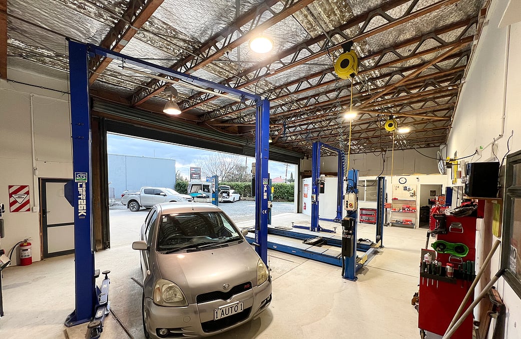 Kihikihi Garage's new Cambridge Road workshop.