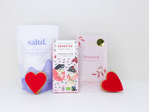 PREMIUM NZ TEA CHOCOLATES AND MAGNESIUM BATH SALTS