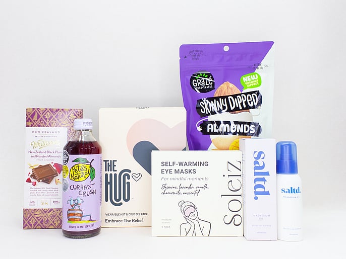 BEAUTIFUL NZ PRODUCTS, HEAT PACK AND EYE MASKS WITH CHOCOLATE TREATS