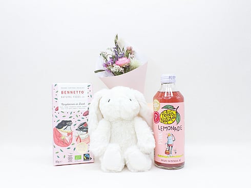 CUTE LITTLE NZ DESIGNED TEDDY, DRINK, CHOCOLATE  AND FLOWERS