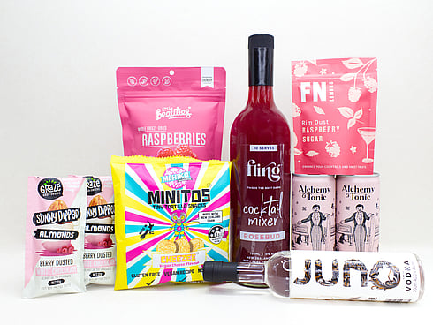 PREMIUM NZ VODKA AND COCKTAIL MIXER WITH TREATS