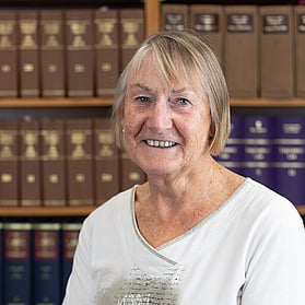 Lesley Allen