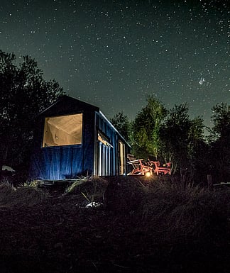 Escape beside the river | Stagazing Far North, Northland | New Zealand