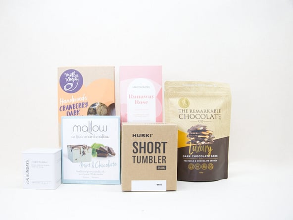 BEAUTIFUL NZ TEA SELECTION AND SWEET TREATS