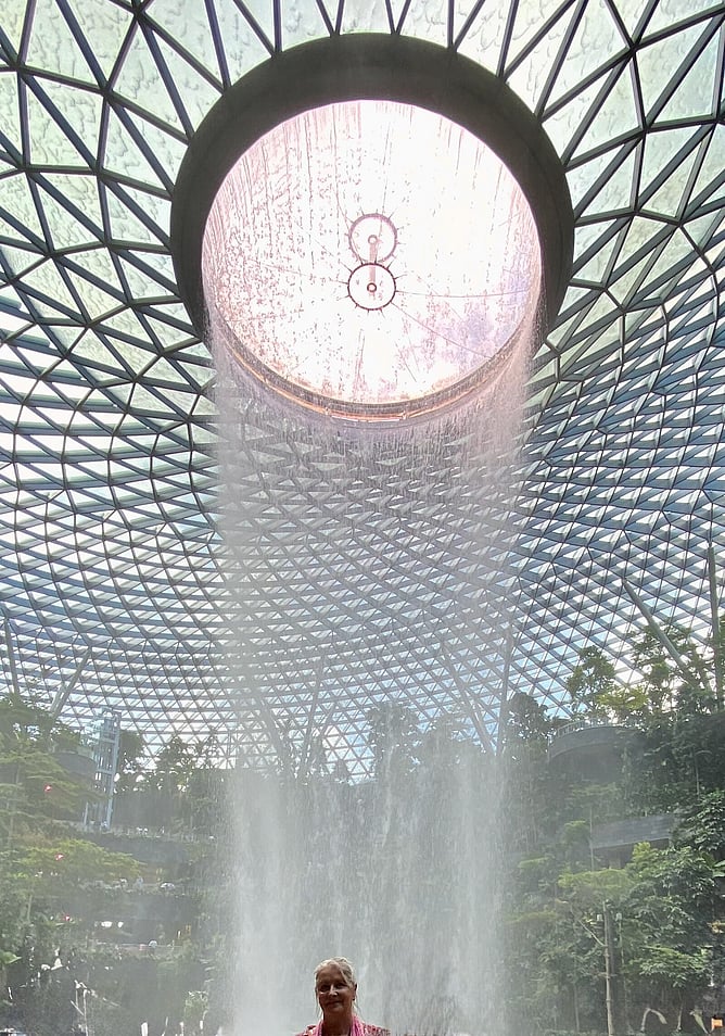 Sacred Geometry in Architecture - Jewel Changi Airport