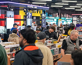 Yellow is the new Black: how influencer content boosted JB Hi-Fi's Black Friday Success