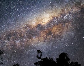 The Gateway to the Stars: Private Luxury Transfers to the Mackenzie Dark Sky Reserve