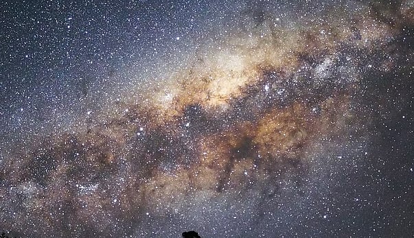 The Gateway to the Stars: Private Luxury Transfers to the Mackenzie Dark Sky Reserve