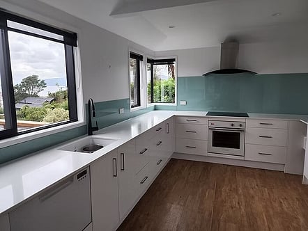 Traceys Cloud splashback