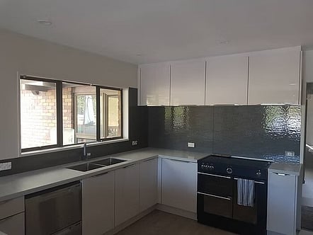 Esspessino on Cotswold Glass splashback