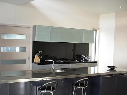 black splashback