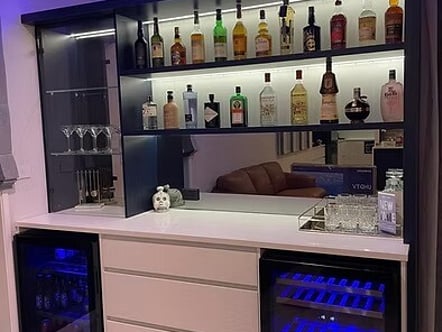 Platinum splashback
