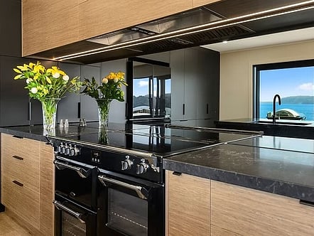 Night splashback