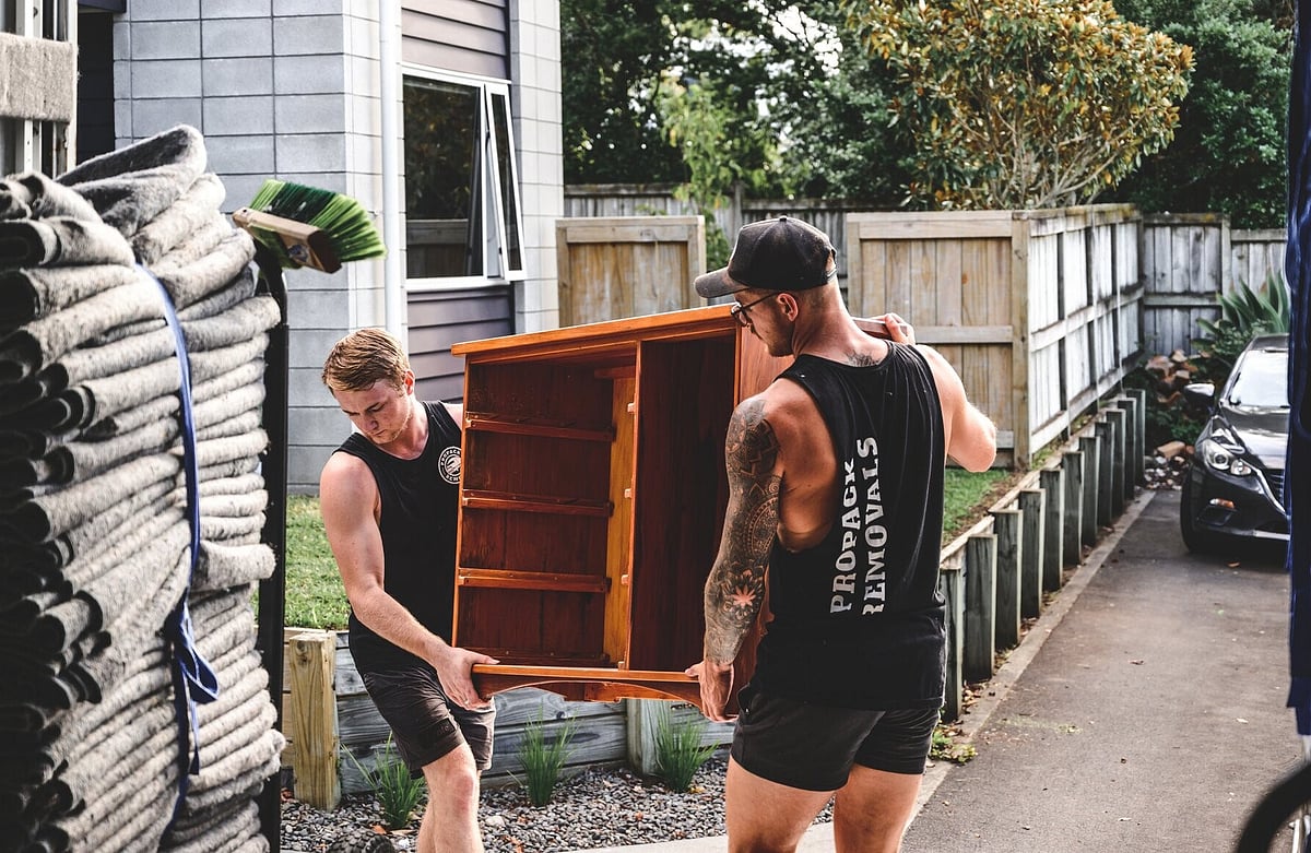 Furniture Movers Te Rapa | Propack Removals