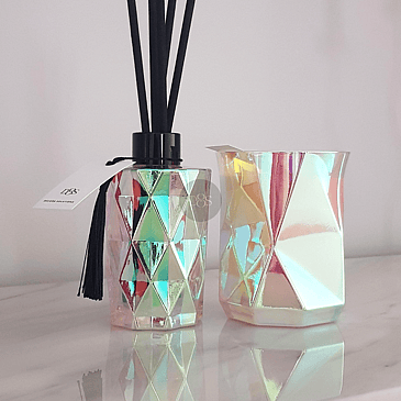 Scented soy candle