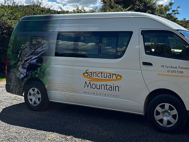 Sanctuary Mountain Maungatautari Shuttle Van