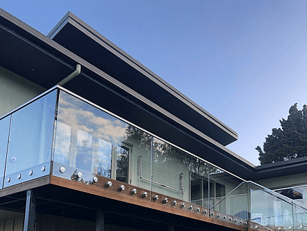 75mm single disc standoffs. 12mm toughened glass with top cap handrail